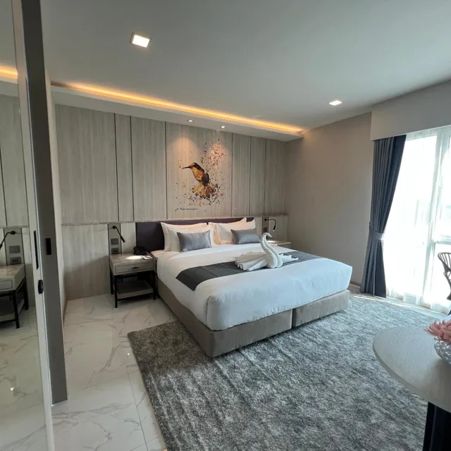جناح، ARNI Skye Hotel 2/3