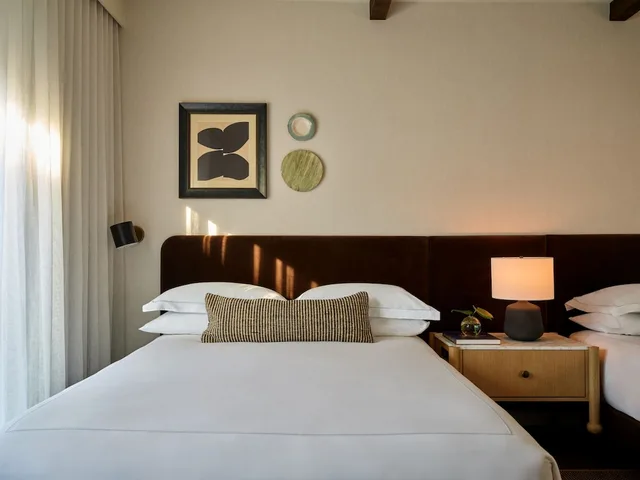 Essential, King Bed، Kimpton Mirador Pacific Grove Monterey by IHG 1/6
