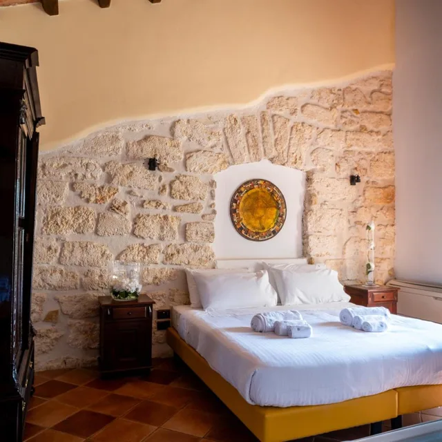 غرفة قياسية ثلاثية، GRAND HOTEL LA BATIA 10/10