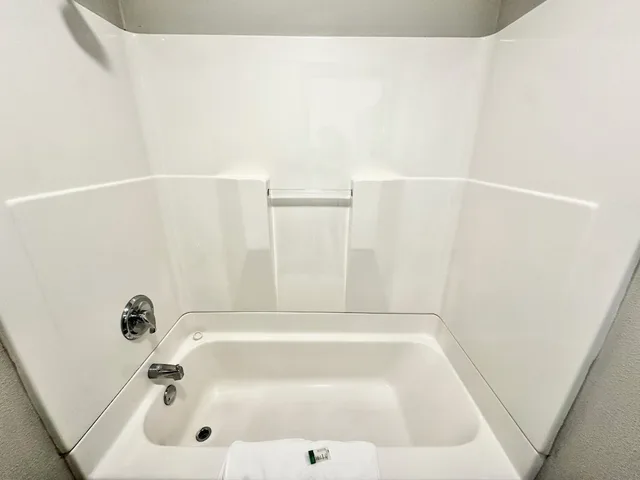 جناح بسرير كينج، Days Inn by Wyndham Fergus Falls 9/10