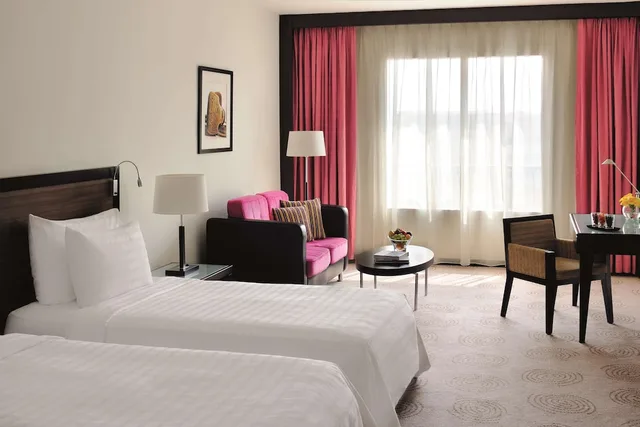 Avani Superior Room، Avani Deira Dubai Hotel 1/7