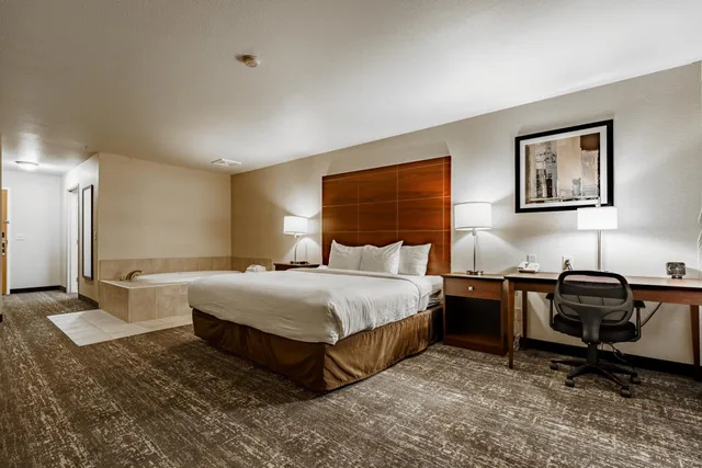جناح ديلوكس بجاكوزي، Cobblestone Suites Ripon 4/6