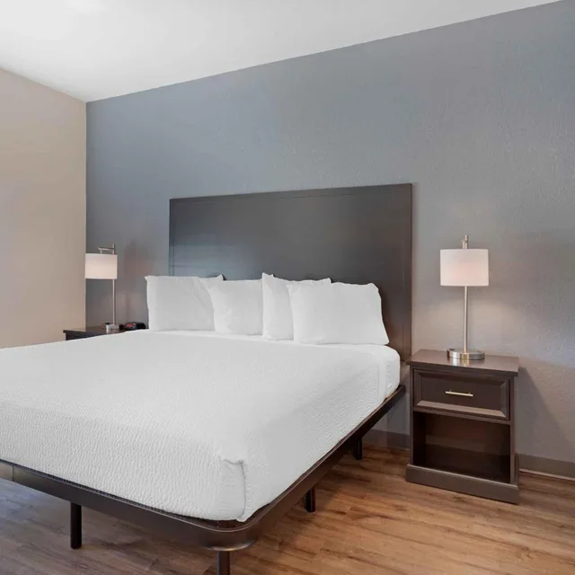 غرفة قياسية بسرير كينج، Extended Stay America Suites Baytown 2/6