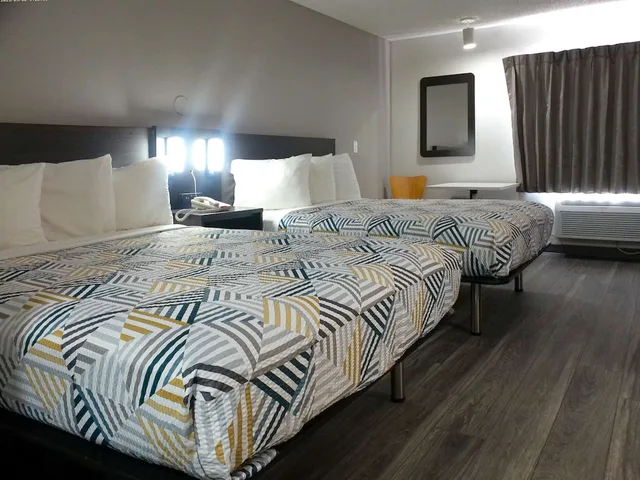 غرفة قياسية بسريرين كوين لذوي الإعاقة، Motel6 Winslow, AZ 2/10