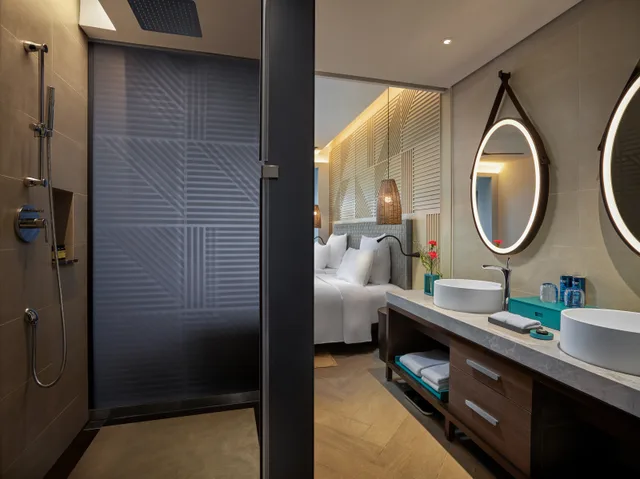 غرفة سوبيريور بسرير مزدوج بشرفة، Pullman Phu Quoc Beach Resort 9/9