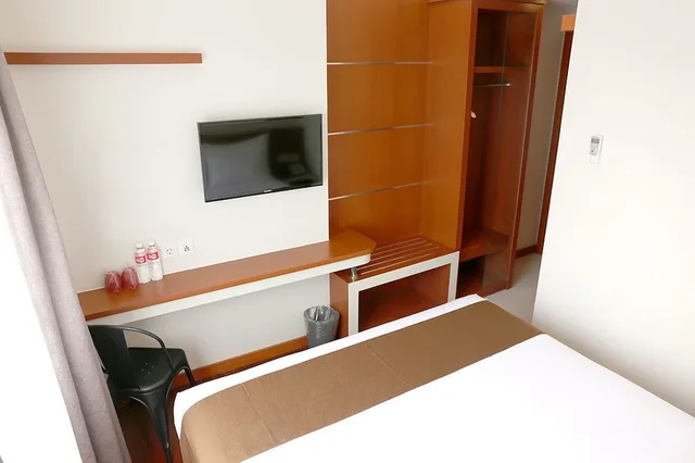 Nano, Deluxe, Queen Bed، Citihub Hotel Jagoan Magelang 2/2
