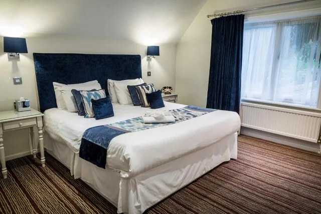 غرفة بسرير كينج لذوي الإعاقة، The Casa Hotel, Sure Hotel Collection by Best Western 7/8
