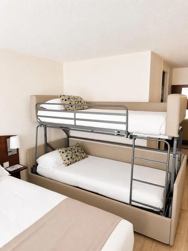 غرفة رباعية، Kyriad Saint Malo Ouest Dinard 2/6