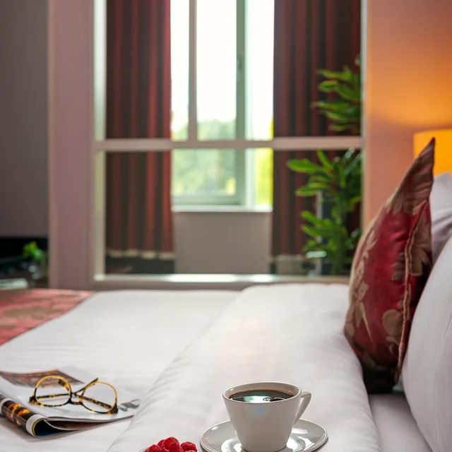 جناح جونيور، Carlton Hotel Blanchardstown 2/6