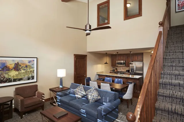 جناح بسريرين كوين بـ3 غرف نوم مع أريكة، Hilton Grand Vacations Club Sunrise Lodge Park City 7/10