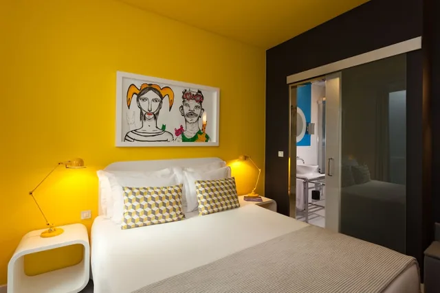 Standard, Queen Bed, Interior View, Internacional Design Hotel 5/7