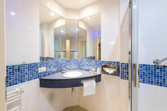 غرفة سوبيريور عائلية، Idea Hotel Udine Tavagnacco 7/9