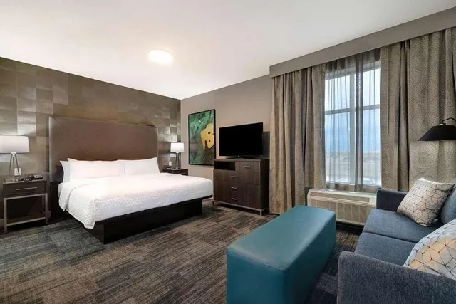 استوديو بسرير كينج مع أريكة لذوي الإعاقة، Homewood Suites by Hilton Oklahoma City/Quail Springs, OK 1/3