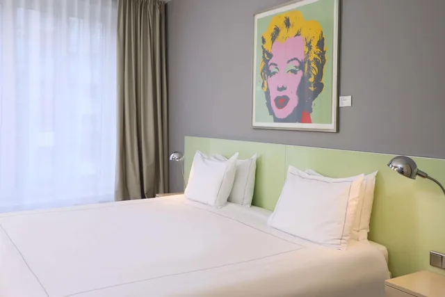 غرفة تنفيذية بسرير كوين، Park Plaza Berlin 5/6