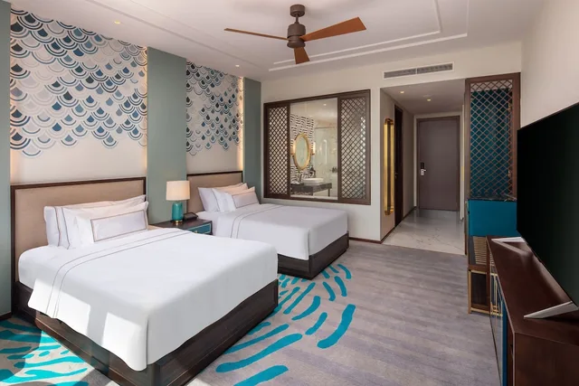 جناح رئاسي بسرير كينج وسريرين منفصلين، Melia Vinpearl Hue 3/5