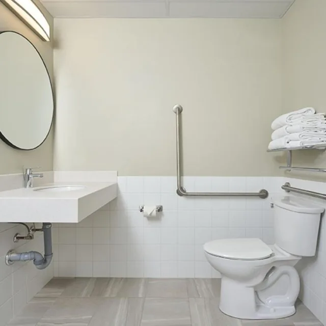غرفة ديلوكس، Canad Inns Destination Centre Windsor Park 5/6