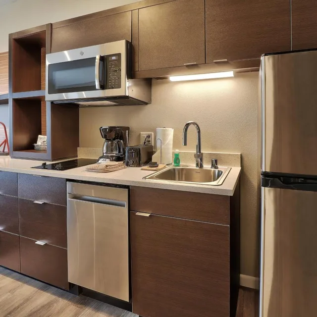 استوديو بسرير كينج بإطلالة على المدينة مع أريكة لذوي الإعاقة، TownePlace Suites by Marriott Albuquerque Old Town 6/6