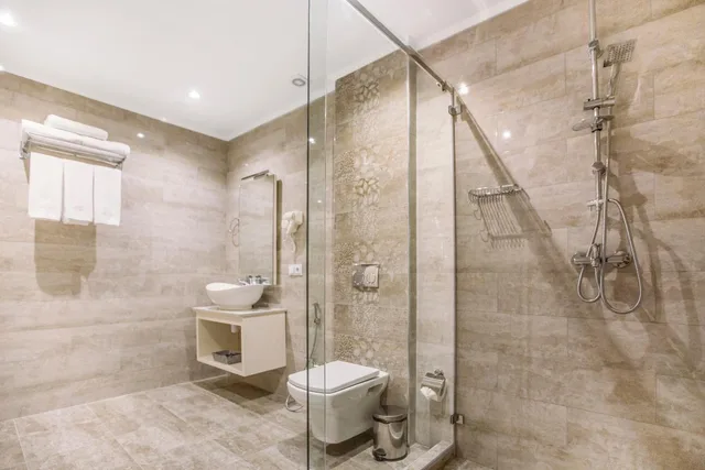 غرفة سوبيريور ثلاثية، Gold Tbilisi Hotel 8/8