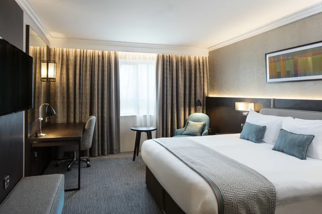 غرفة قياسية بسرير كينج لذوي الإعاقة، Crowne Plaza Belfast 2/10