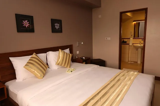Room, Double Bed, Mountain View, The Venus Premier Hotel 3/8
