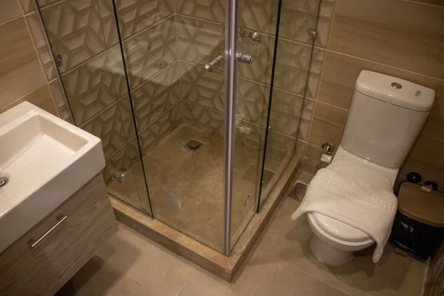 غرفة بسرير كينج بإطلالة على الحديقة، Nine Pyramids View Hotel 3/4