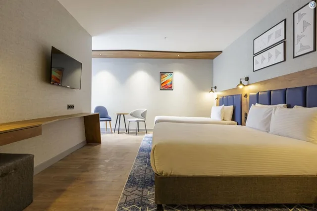 Family, King Bed, Ramada Encore by Wyndham Istanbul Arnavutkoy 4/8