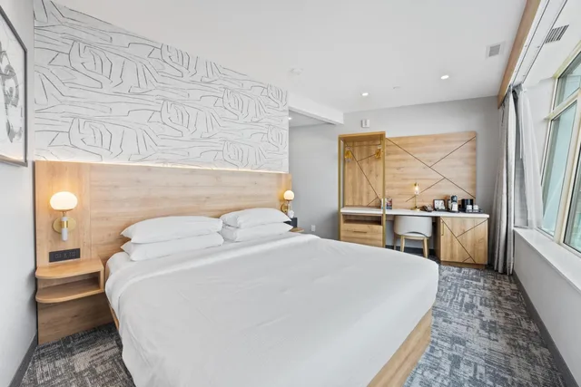 Tower, Premium, King Bed, Falls View، The Tower Hotel Fallsview 1/4