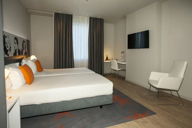 غرفة بإطلالة على المدينة مفردة بسرير مزدوج، Star inn Lisbon Airport 1/3