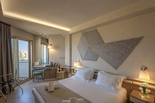 غرفة سوبيريور بسرير مزدوج أو سريرين منفصلين بإطلالة جزئية على البحر، Emmantina Hotel 2/5
