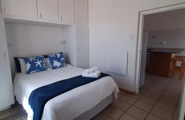 غرفة كومفورت بسرير مزدوج بإطلالة على المدينة بغرفة نوم واحدة، Oom Piet Self Catering Accomodation 1/3
