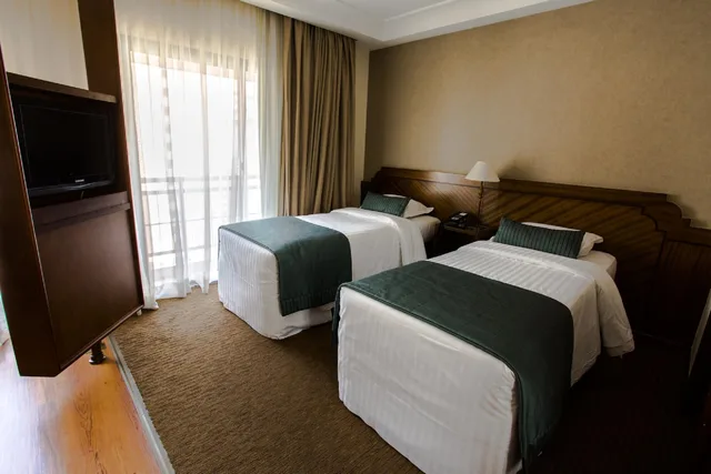 Suite, Estanplaza Paulista 1/2