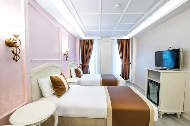 غرفة اقتصادية ثلاثية بثلاثة أسرّة، My Assos Hotel Istanbul 3/10