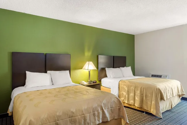 غرفة رباعية بسرير كينج وسرير كوين، Quality Inn Stateline 3/4