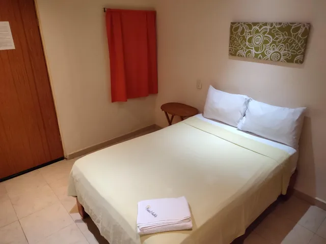 Standard, Hotel Ashly 2/10