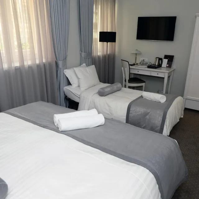 غرفة سوبيريور بسرير كينج، Alexander Square Boutique Hotel 6/10