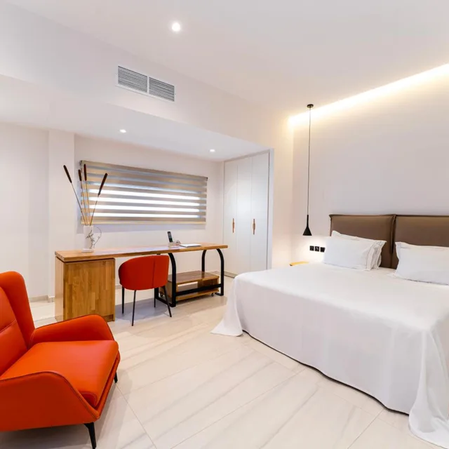 جناح بسرير كينج بجاكوزي، Grand Elis Hotel 1/8