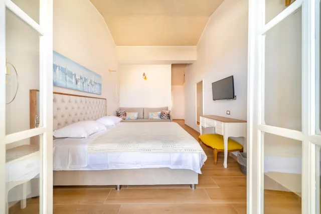 جناح جونيور بإطلالة على البحر، Hotel Agia Markella 1/10