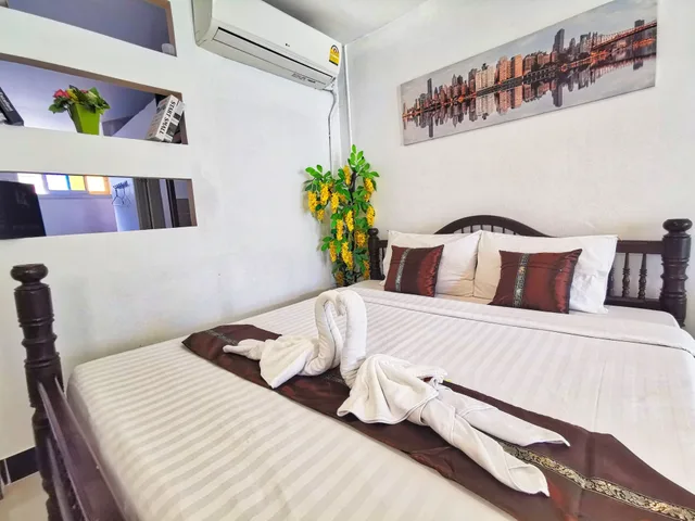 جناح سوبيريور بسرير كينج وسرير فردي بشرفة، The Train Resort And Spa 1/10