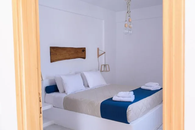 Deluxe, Suite, Sea View, Outdoor Jetted Tub، Santorini Crystal Blue 7/10