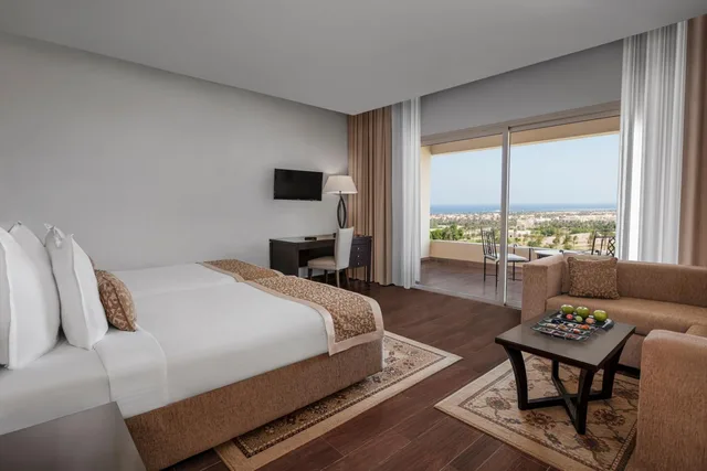Superior Room Bay or Golf، Steigenberger Makadi- Adults Only (+16) 2/4