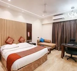 غرفة ملكية كلوب، HOTEL ROYAL PALACE 1/1