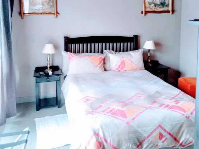 غرفة قياسية بسرير مزدوج، Valley View Guest House 1/1