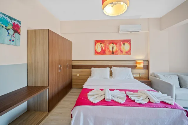 غرفة بسرير مزدوج بإطلالة على البحر، Eden Pyara Hotel Turunc 2/10
