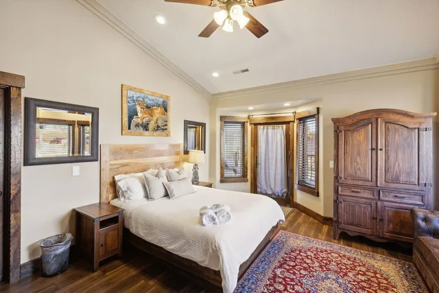 استوديو بسرير كوين، Zion Cliff Lodge 4/5