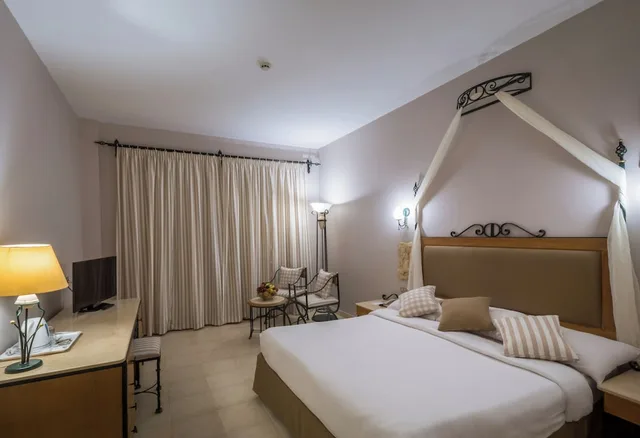 Deluxe, Twin Beds, Lagoon or Pool View، Sunny Days El Palacio Resort 2/4