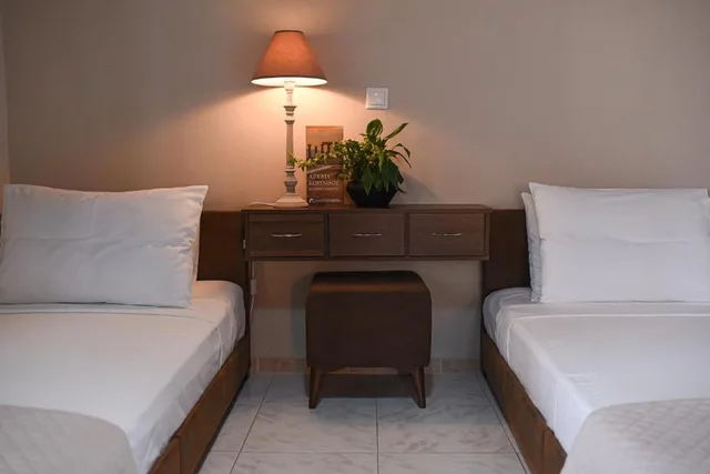 غرفة رباعية بإطلالة على الجبل، Marinos Rooms 4/4