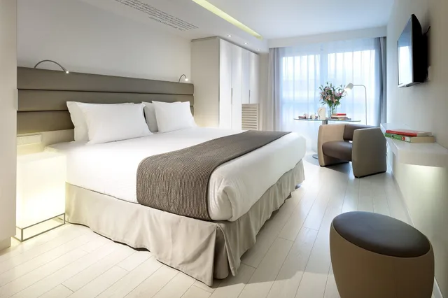 جناح بإطلالة على المدينة، Eurostars Book Hotel 2/2