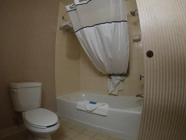 غرفة عائلية، Hotel Mead 8/10