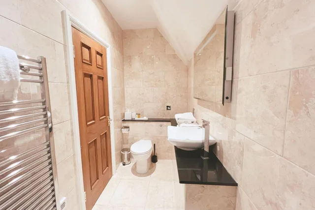 غرفة سوبيريور عائلية بسرير مزدوج وسرير فردي، Castle Bromwich Hall Hotel, BW Signature Collection 10/10
