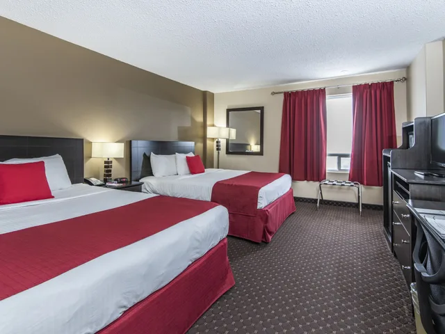 غرفة ديلوكس بسريرين كوين، Paradise Inn &amp; Conference Centre 2/4